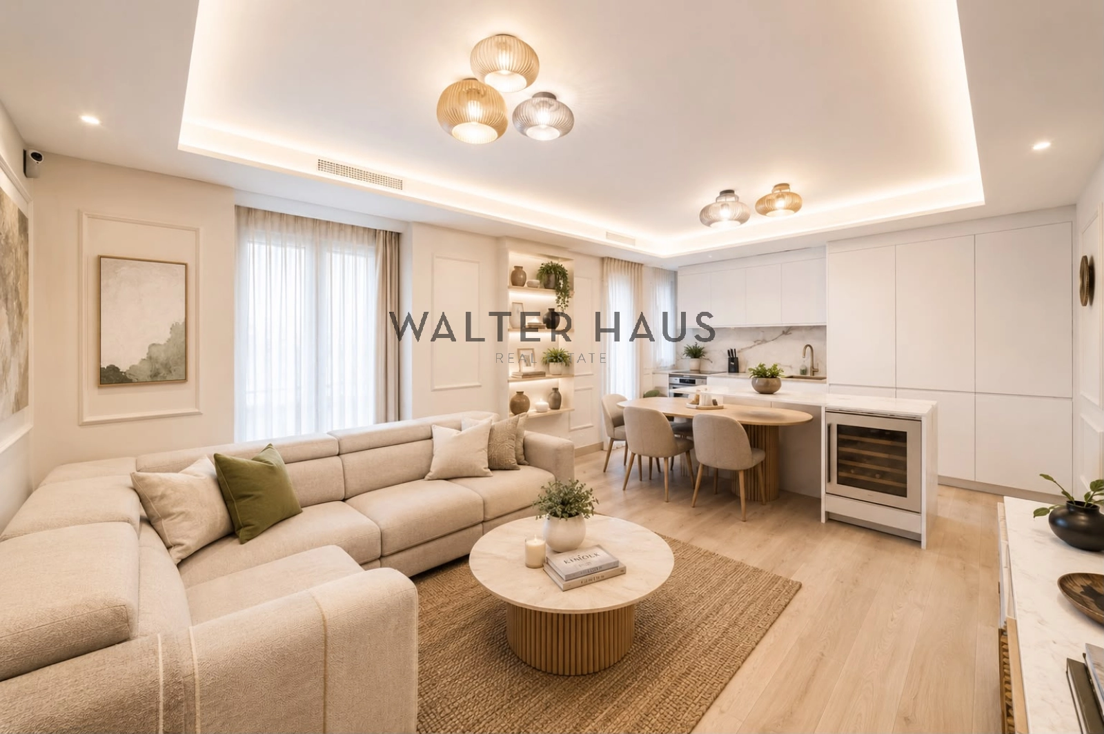 Piso exterior en finca representativa en venta en Goya, Madrid